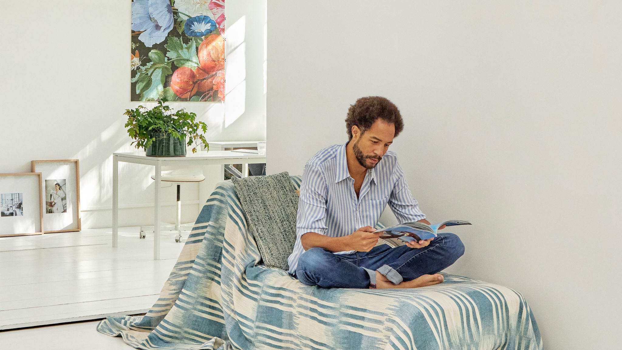 Egy kis helyiségbe telepített kompakt légkondicionáló