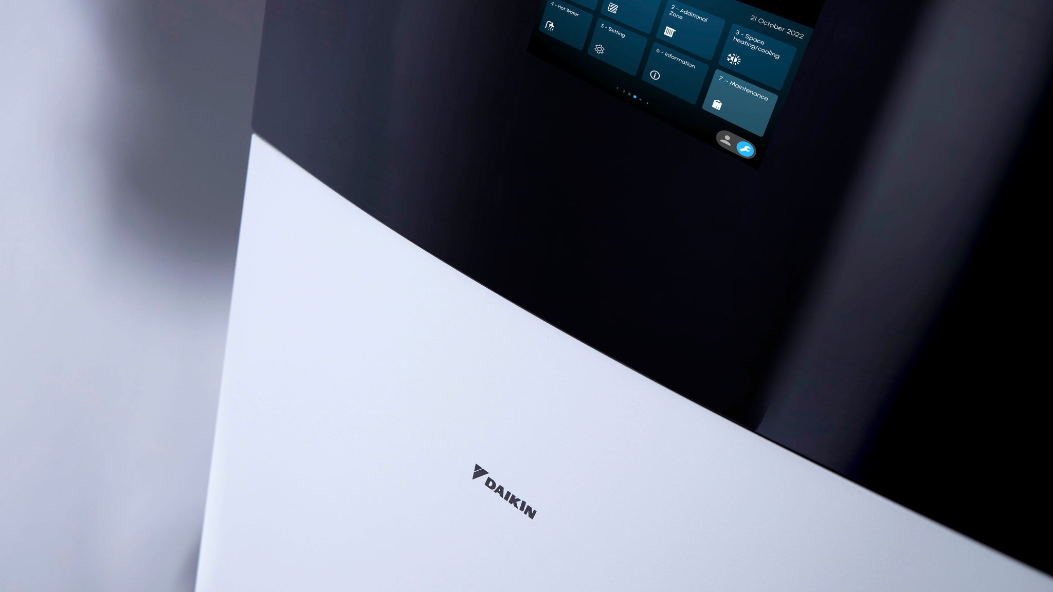 Daikin Altherma 4 H F close-up