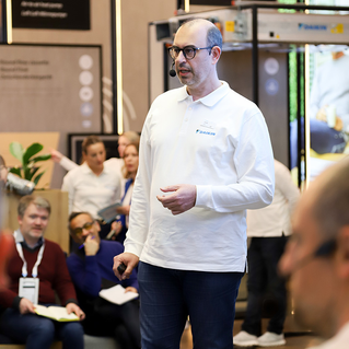 ISH25_Daikin_Press_Conference_Carl_Lievens.jpg ISH25_Daikin_Press_Conference_Carl_Lievens.jpg