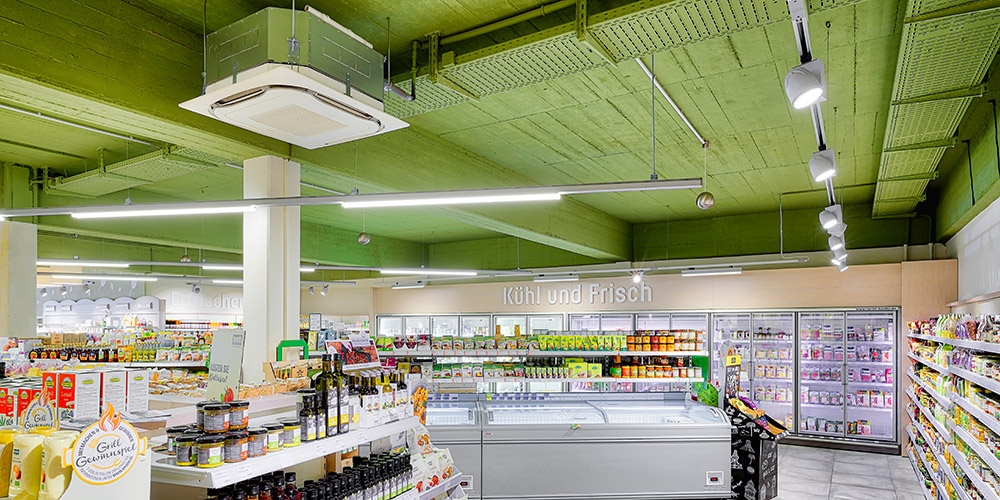 vegyesbolt mennyezeti HVAC egységgel